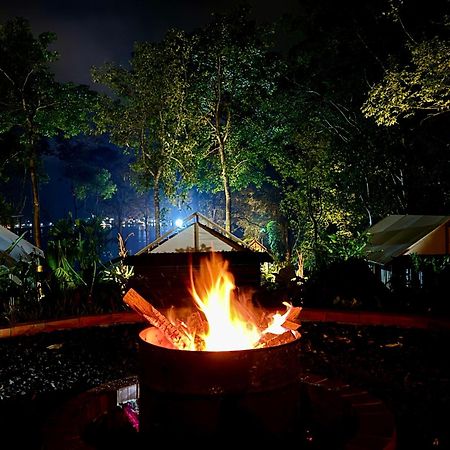 Green Lava Lake View Glamping Bedugul Eksteriør billede