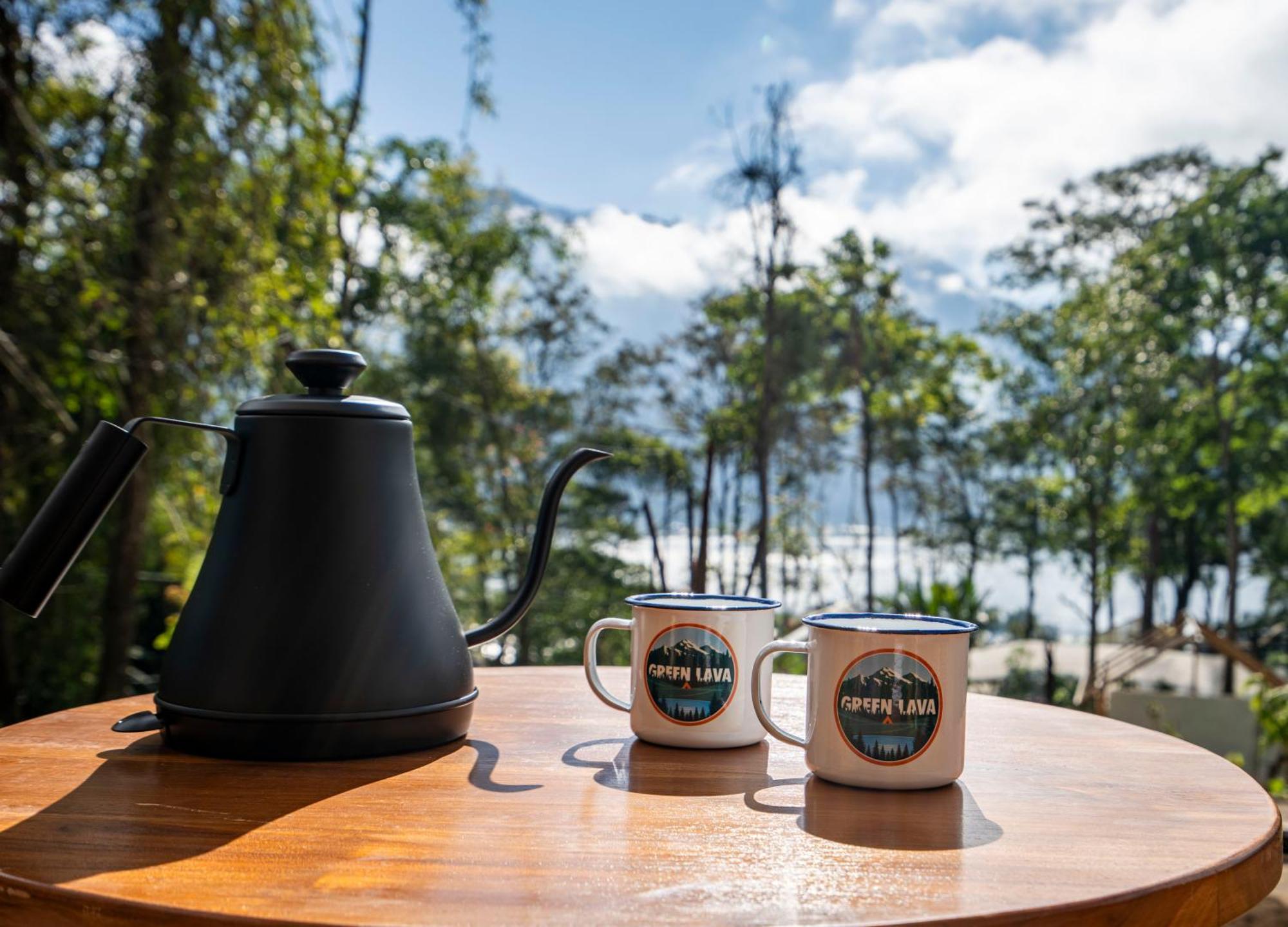 Green Lava Lake View Glamping Bedugul Eksteriør billede